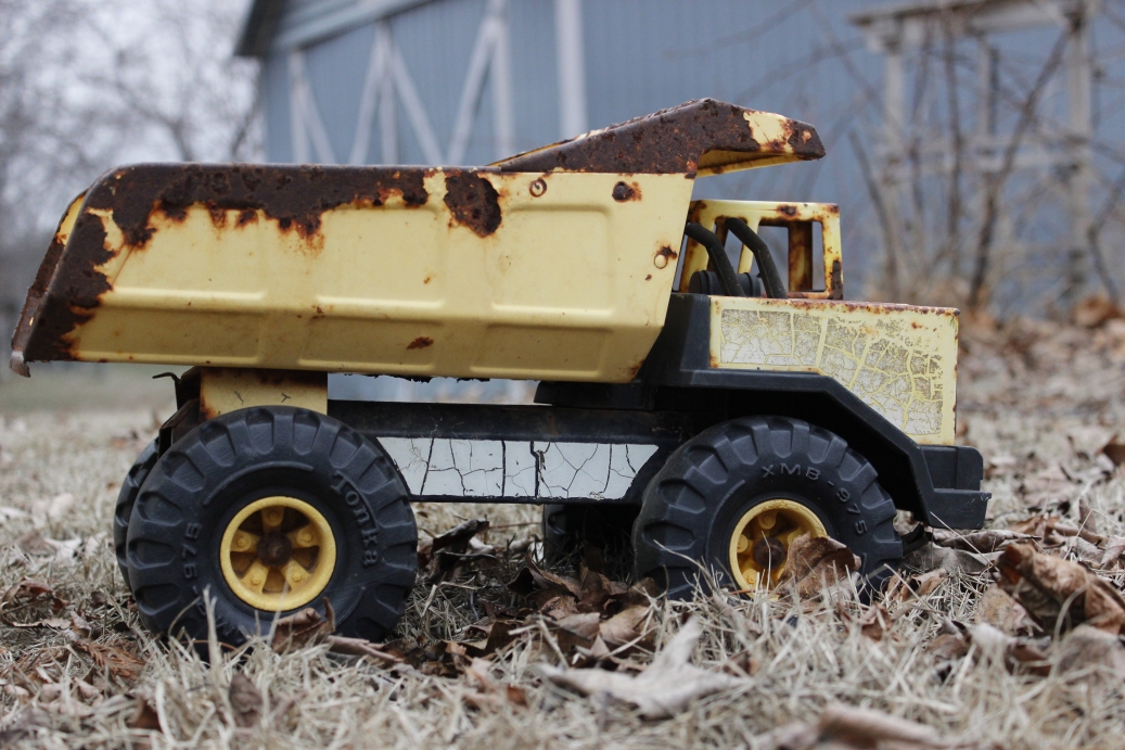 Metal Tonka truck from 1989 (approx)